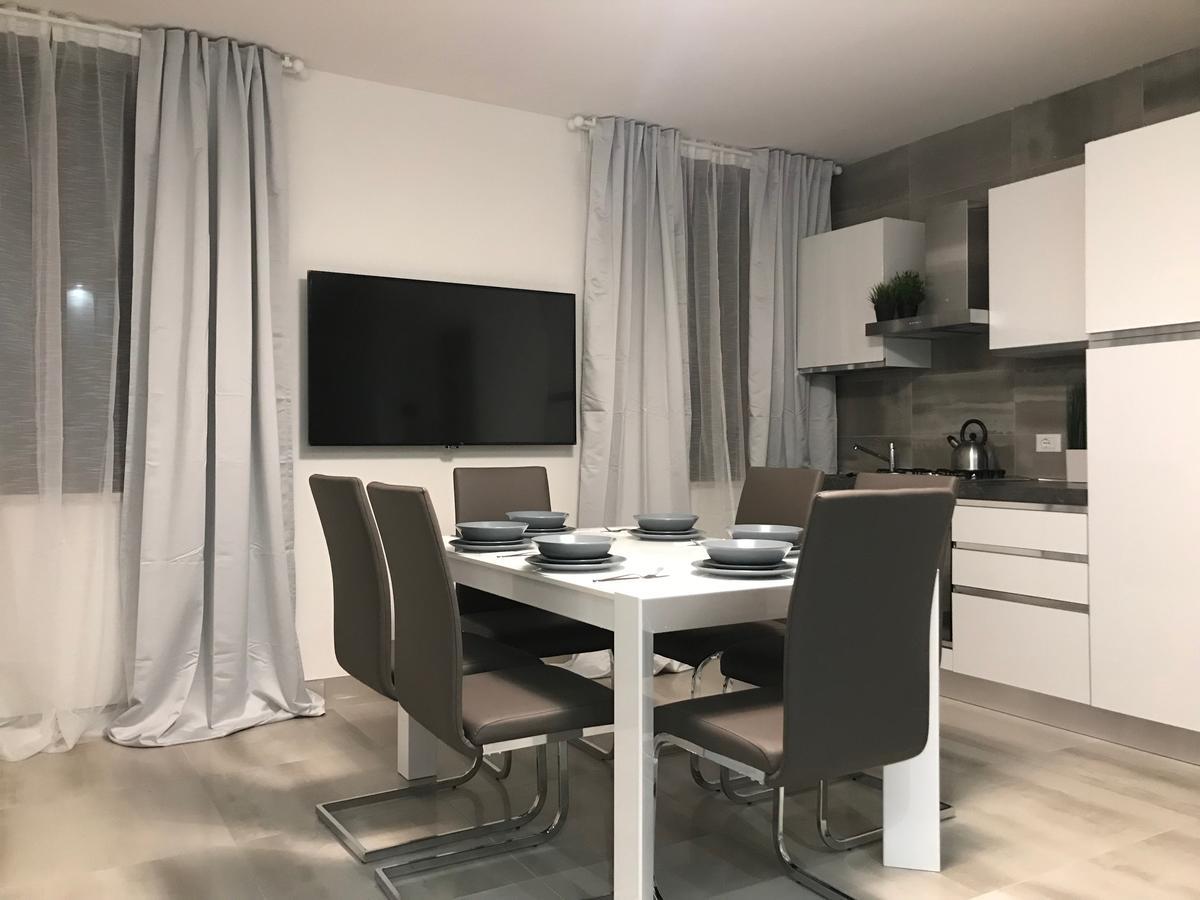 Loft Sirmione Apartman Kültér fotó